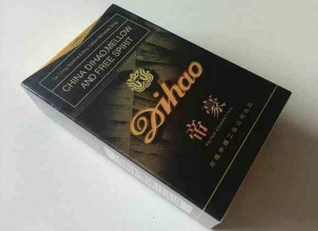 窗外烟囱的房子好不好(窗外有烟囱怎么摆什么风水摆件)-